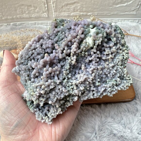 Gorgeous Large Grape Agate Raw Specimen - Picture 1 of 10
